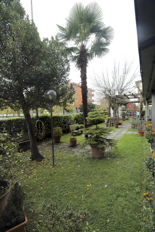 Hotel Residence Sogno Novara Exterior photo